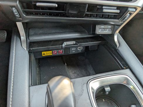 Used 2023 Lexus RX 350 Premium w/ Accessory Package (Z1) AWD/4WD image 27