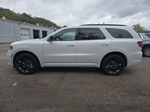 New 2026 Dodge Durango GT w/ Blacktop Package AWD/4WD image 7
