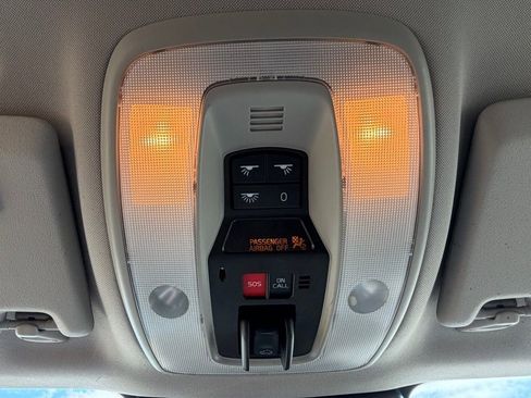 Used 2016 Volvo XC60 T6 Platinum w/ Climate Package image 30