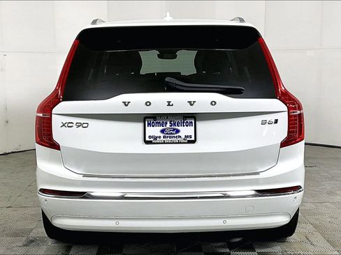 Used 2024 Volvo XC90 B6 Plus w/ Protection Package Premier image 4