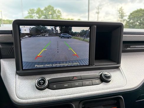 Used 2024 Ford Maverick XLT FWD image 11