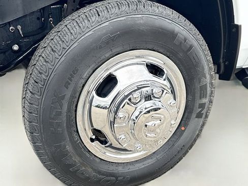 New 2026 RAM 3500 Tradesman image 32