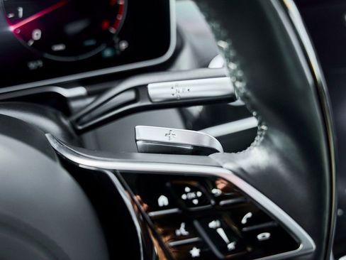 Used 2021 Mercedes-Benz Maybach S 580 4MATIC image 59