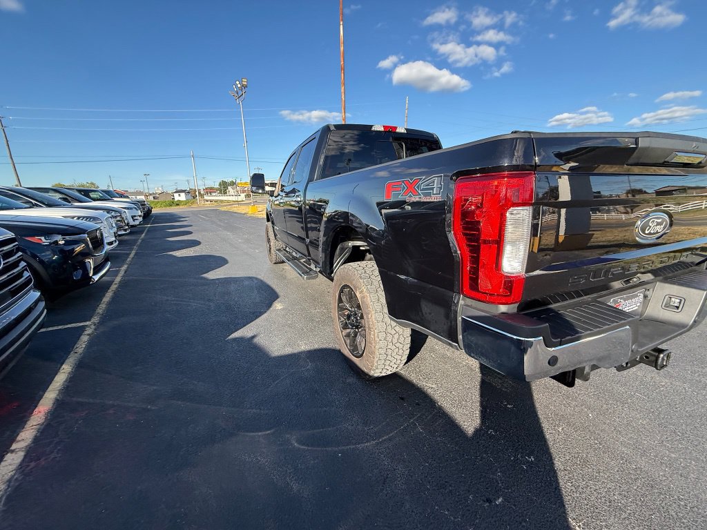 Used 2019 Ford F250 XLT w/ XLT Premium Package AWD/4WD image 5