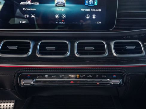 Used 2022 Mercedes-Benz GLE 53 AMG 4MATIC Coupe image 27