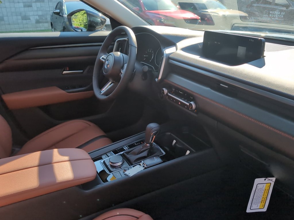 New 2026 MAZDA CX-50 Meridian Edition w/ Weather Package AWD/4WD image 10