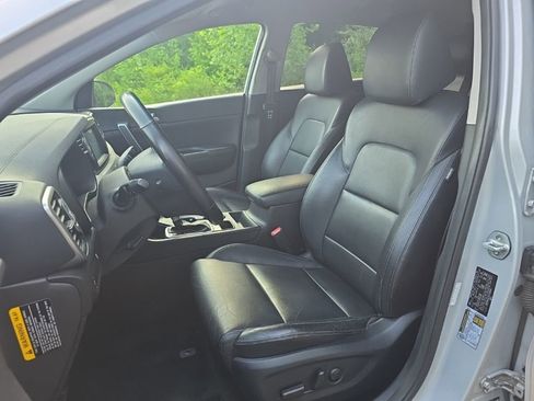 Used 2017 Kia Sportage EX FWD image 11