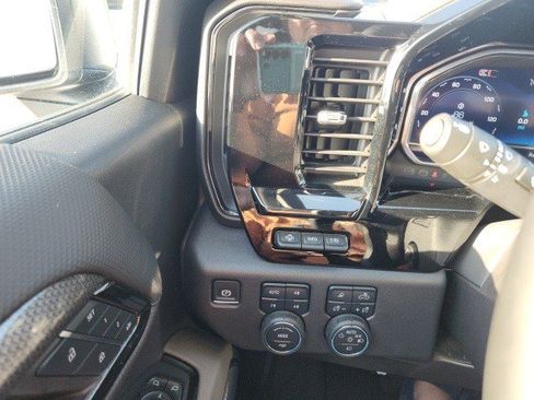 Certified 2024 Chevrolet Silverado 1500 ZR2 image 29