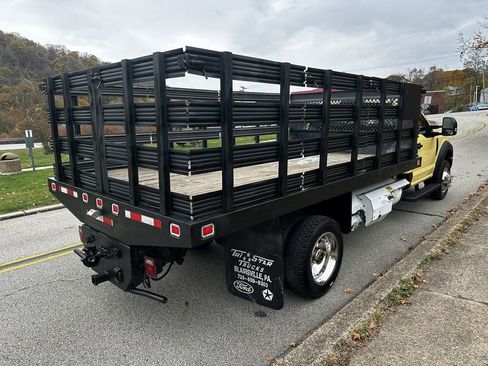 Used 2019 Ford F550 2WD Regular Cab Super Duty image 5