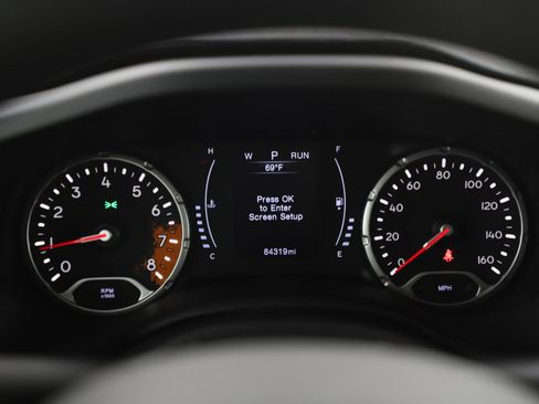 Used 2018 Jeep Renegade Sport w/ Power & Air Group image 25