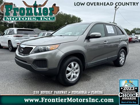 Used 2013 Kia Sorento LX FWD image 1