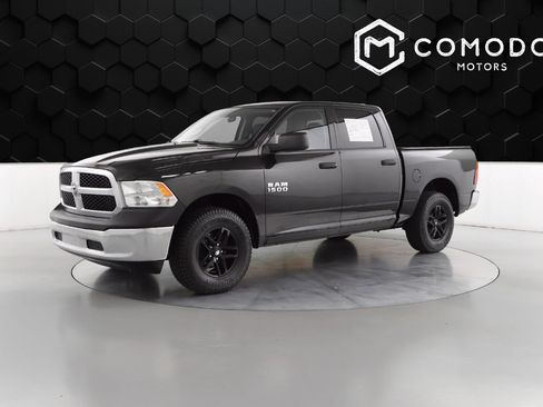 Used 2017 RAM 1500 ST w/ SXT Appearance Group image 7