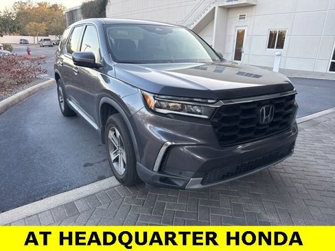 Certified 2023 Honda Pilot EX-L image 1