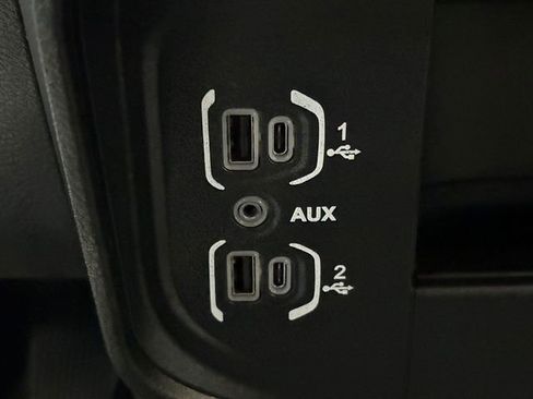 Used 2024 RAM 2500 Big Horn w/ Bed Utility Group image 31