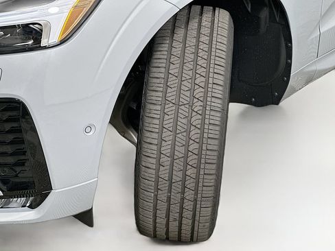 Used 2026 Volvo XC60 B5 Plus w/ Protection Package Premier AWD/4WD image 25