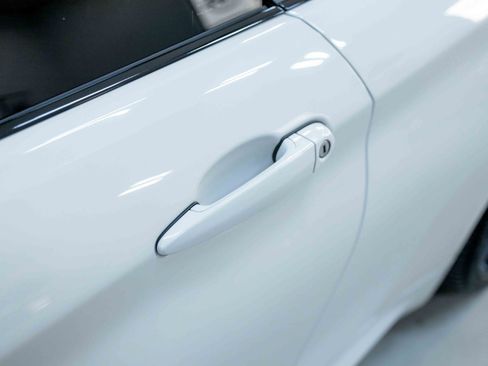 Used 2019 BMW M4 CS w/ Executive Package image 39