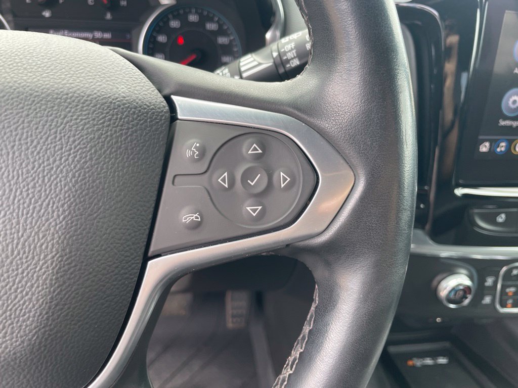 Used 2023 Chevrolet Traverse LT FWD image 19