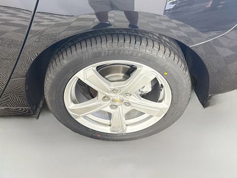 Used 2018 Chevrolet Volt LT w/ LT Driver Confidence Package image 37