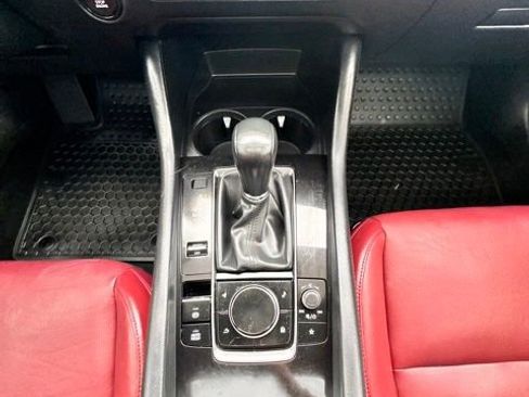 Used 2023 MAZDA MAZDA3 s image 19