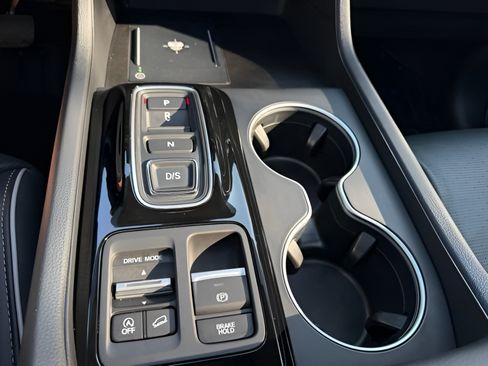 Used 2024 Honda Pilot Elite image 20