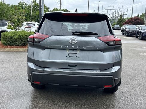 New 2026 Nissan Rogue SV FWD image 6
