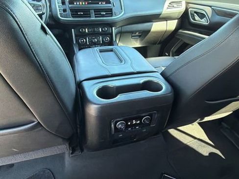 Used 2021 Chevrolet Tahoe Z71 image 20