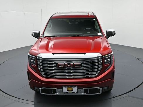 Used 2023 GMC Sierra 1500 Denali AWD/4WD image 18