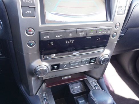 Used 2016 Lexus GX 460 w/ Premium Package image 19