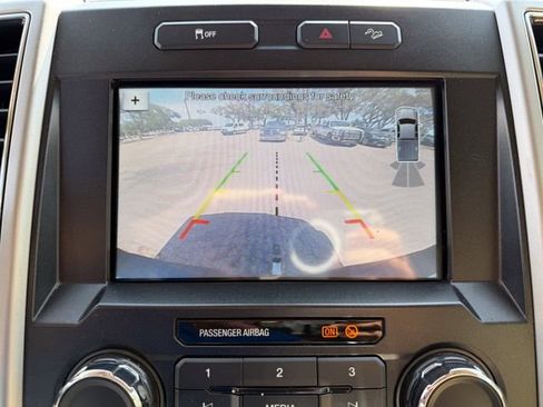 Used 2019 Ford F250 Lariat w/ Lariat Ultimate Package AWD/4WD image 18