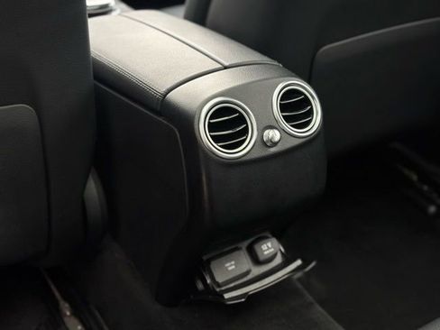 Used 2018 Mercedes-Benz GLC 300 4MATIC image 43