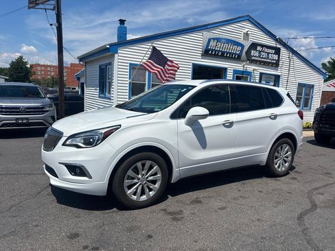 Used 2018 Buick Envision Essence FWD image 2