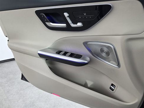 New 2026 Mercedes-Benz C 300 Sedan image 18