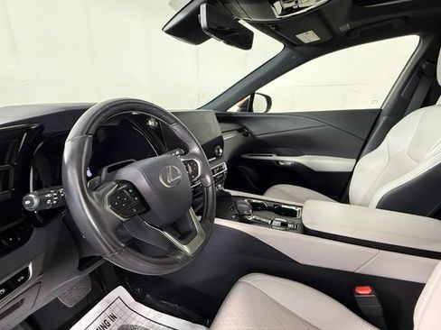 Used 2024 Lexus RX 350 Premium Plus w/ Convenience Package FWD image 17