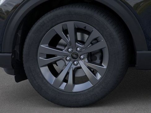 New 2026 Ford Explorer Active w/ Active Comfort Package image 19