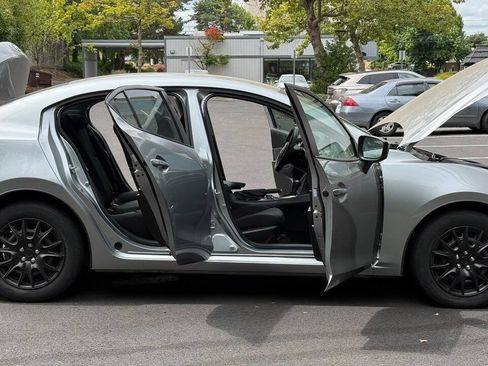 Used 2015 MAZDA MAZDA3 i Sport FWD image 7