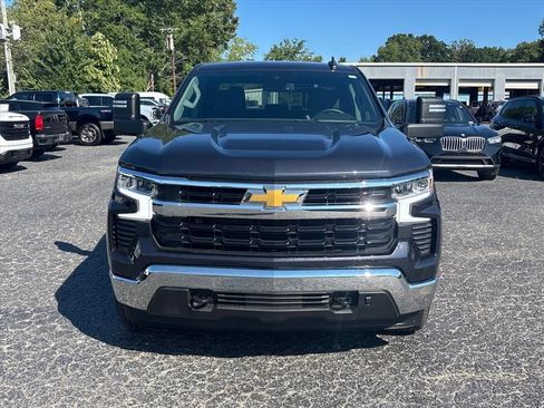 Used 2024 Chevrolet Silverado 1500 LT w/ Protection Package AWD/4WD image 2