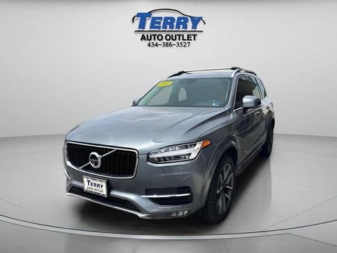 Used 2018 Volvo XC90 T6 Momentum AWD/4WD image 4