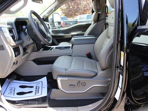 Used 2026 Ford F450 Platinum w/ Platinum Plus Package AWD/4WD image 11