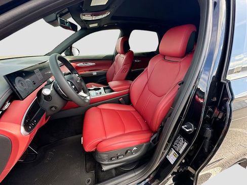 Certified 2026 Genesis GV70 3.5T Sport Advanced image 16