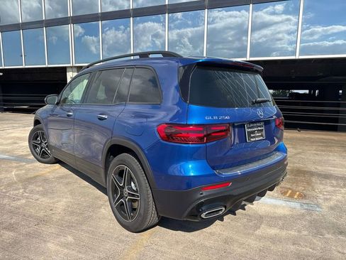 New 2026 Mercedes-Benz GLB 250 image 3