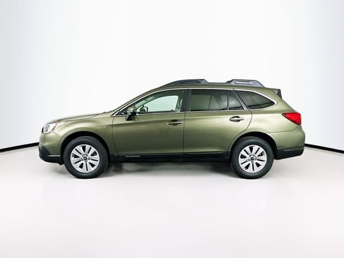 Used 2015 Subaru Outback 2.5i Premium image 4