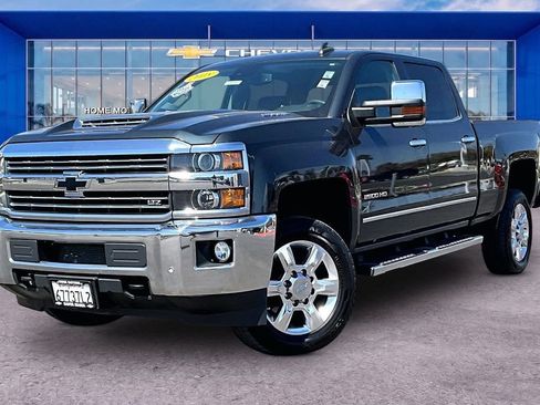 Used 2018 Chevrolet Silverado 2500 LTZ w/ Duramax Plus Package RWD image 34