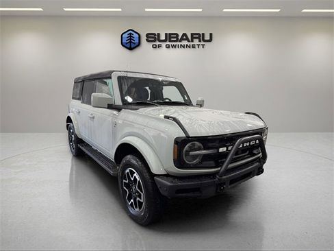 Used 2024 Ford Bronco Outer Banks image 7
