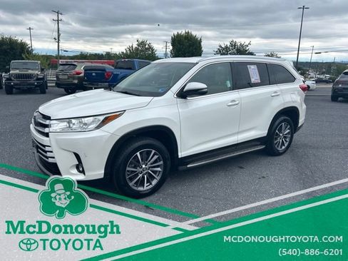 Used 2019 Toyota Highlander XLE FWD image 1
