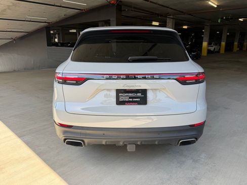 Certified 2023 Porsche Cayenne AWD/4WD image 22
