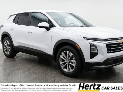 Used 2025 Chevrolet Equinox LT image 1