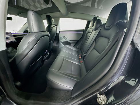 Used 2024 Tesla Model 3 Long Range RWD image 26