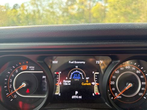 Used 2024 Jeep Wrangler Sport S AWD/4WD image 10