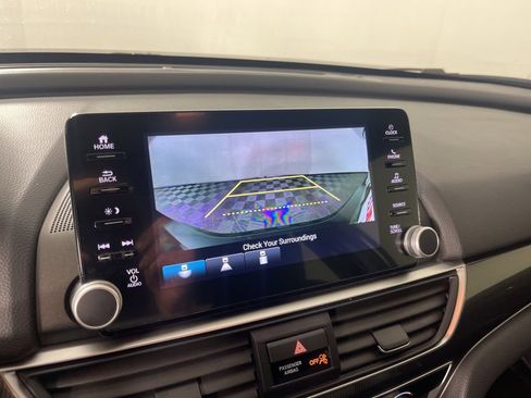 Used 2022 Honda Accord Sport image 26