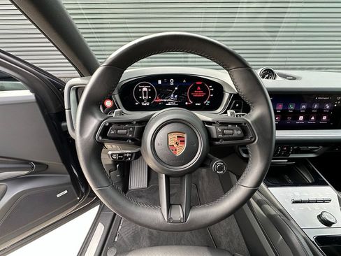 Certified 2026 Porsche Cayenne S AWD/4WD image 24